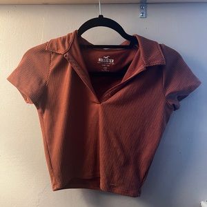 Hollister cropped polo t